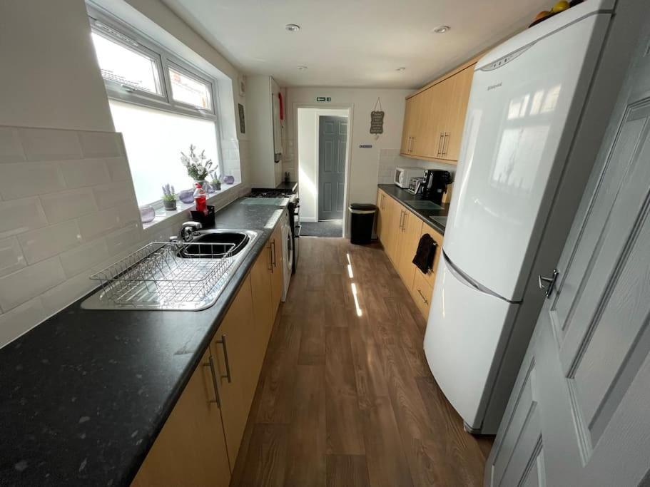 Lovely Seaside House In Cleethorpes - Sleeps 6 Ngoại thất bức ảnh